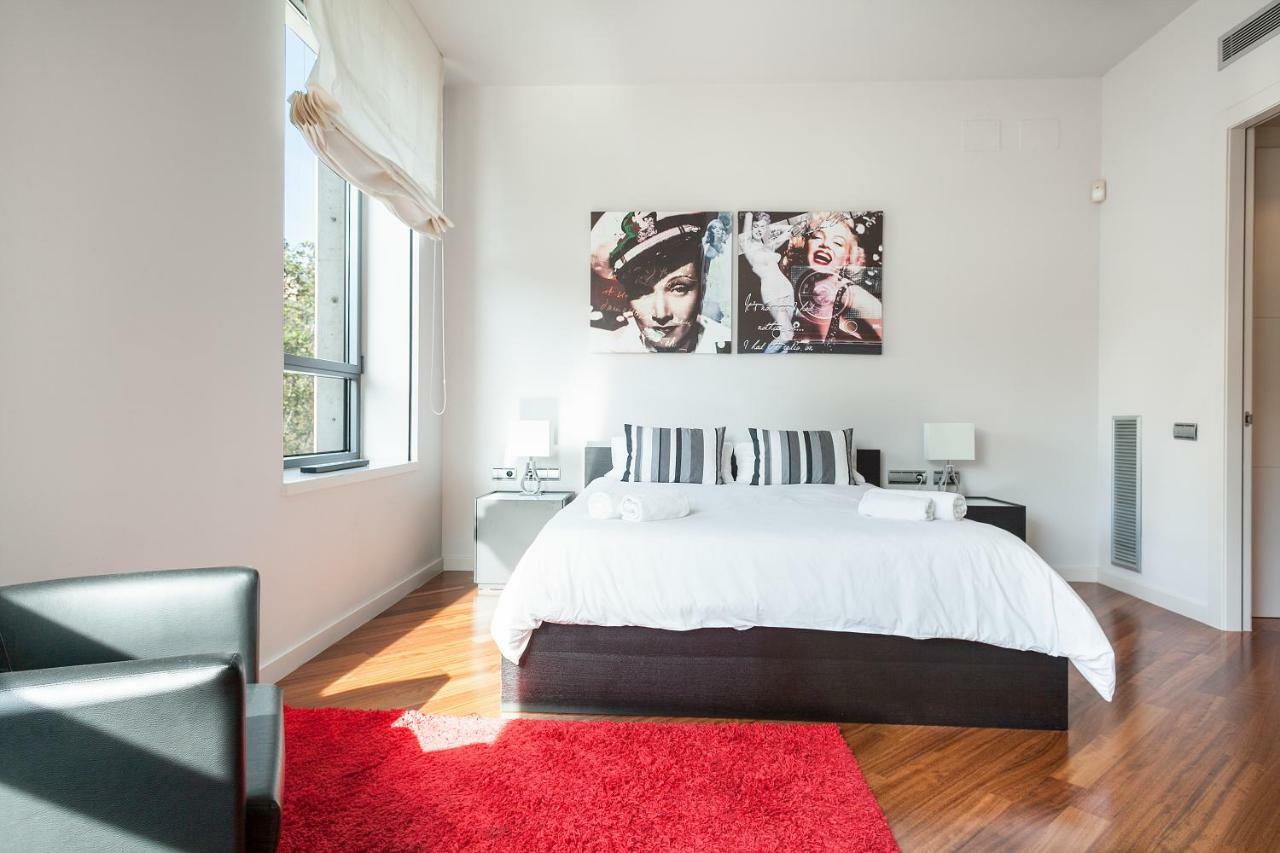 Uma Suites Passeig De Gracia 16 Барселона Екстер'єр фото
