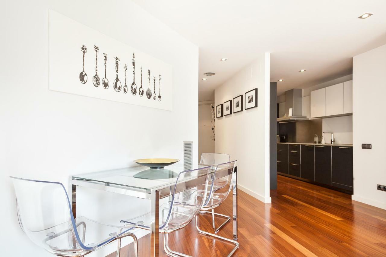 Uma Suites Passeig De Gracia 16 Барселона Екстер'єр фото
