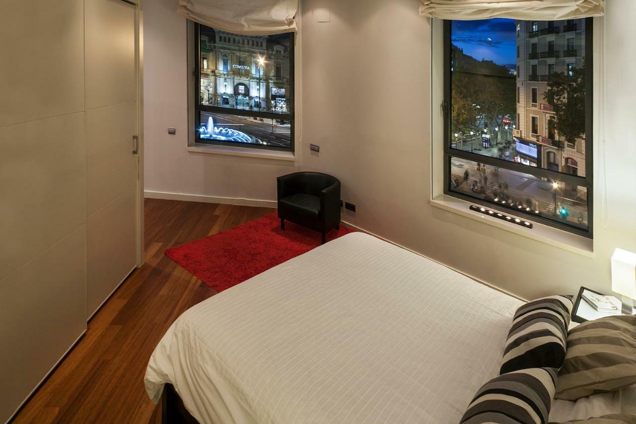 Uma Suites Passeig De Gracia 16 Барселона Екстер'єр фото