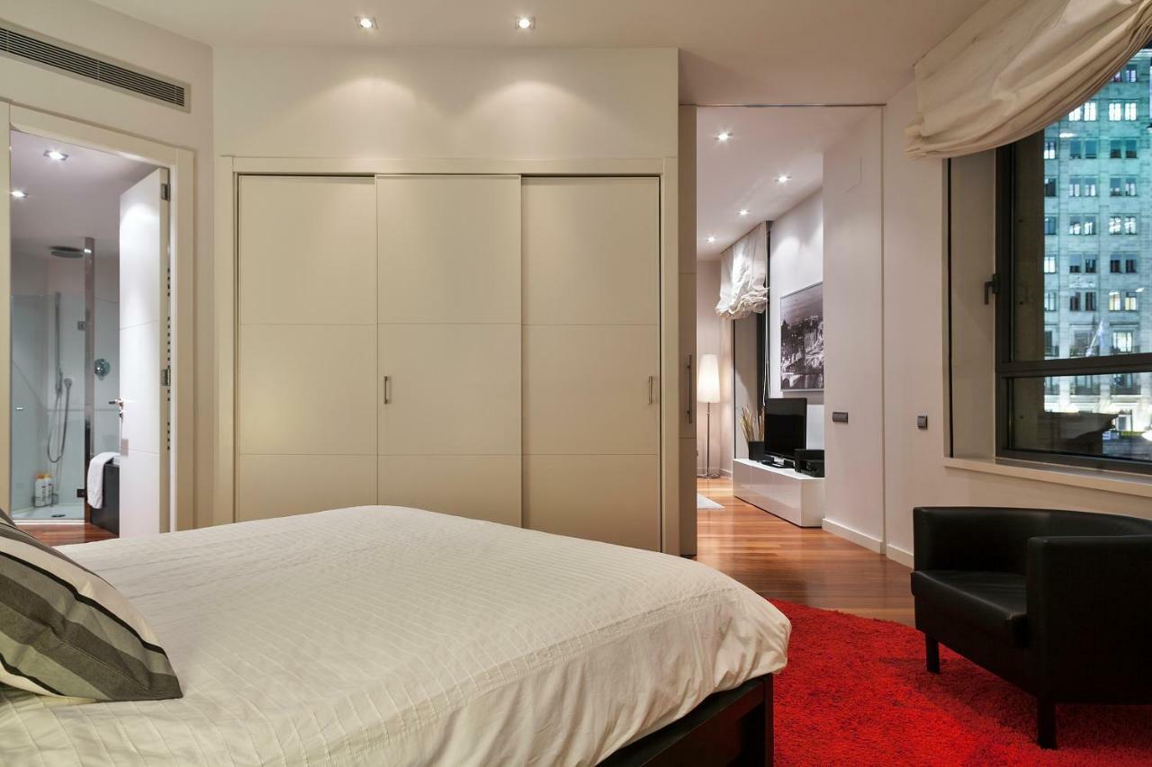 Uma Suites Passeig De Gracia 16 Барселона Екстер'єр фото
