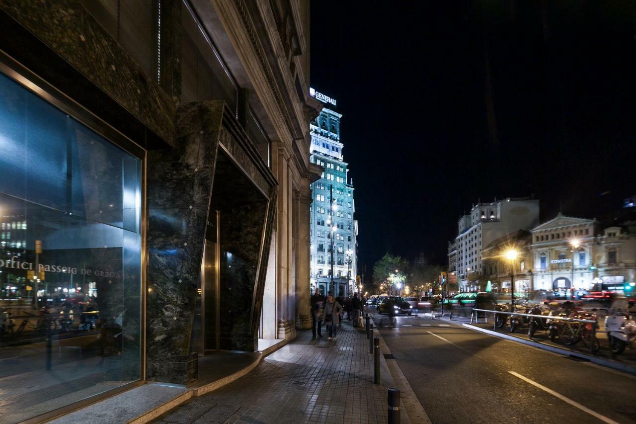 Uma Suites Passeig De Gracia 16 Барселона Екстер'єр фото